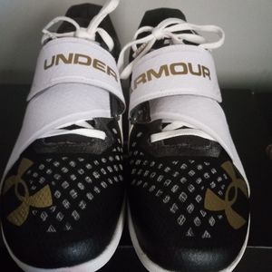 Men's UNDER ARMOUR White Cleats